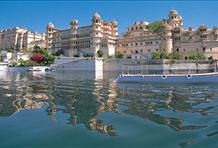 Shiv Niwas Palace